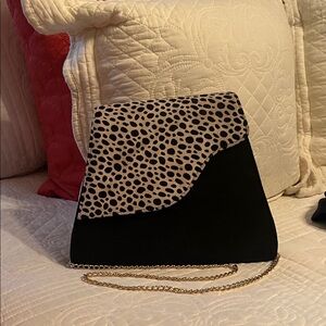 Bellini Black and Cream leopard print Shoulder Bag